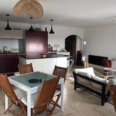 La Terrasse Des Capucines *