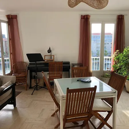 La Terrasse Des Capucines Lägenhet *